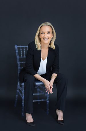 Stacey-Currie-Good-Riddance-Makes-Change-Easy Stacey-Currie-Good-Riddance-Makes-Change-Easy